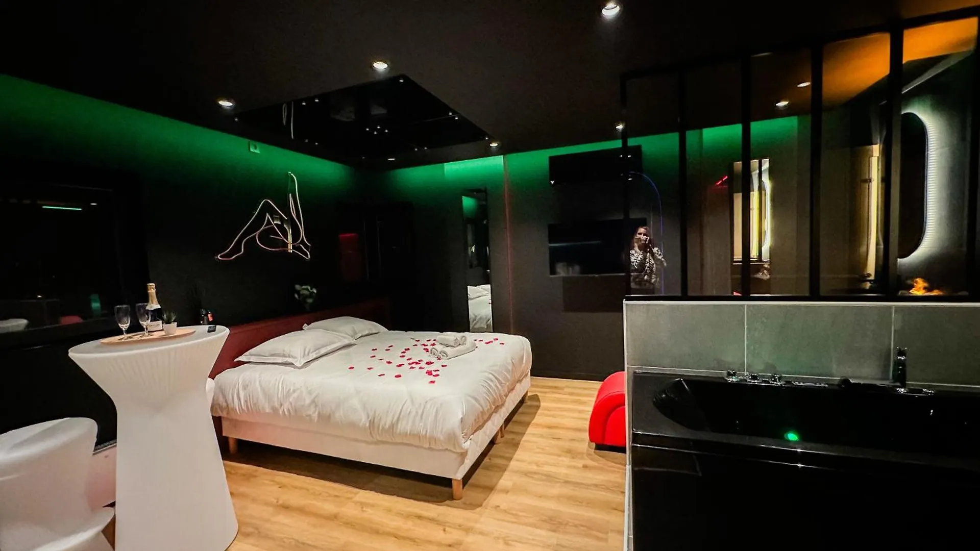 Paradise Sauna Annecy Proche Du Chateau Apartment